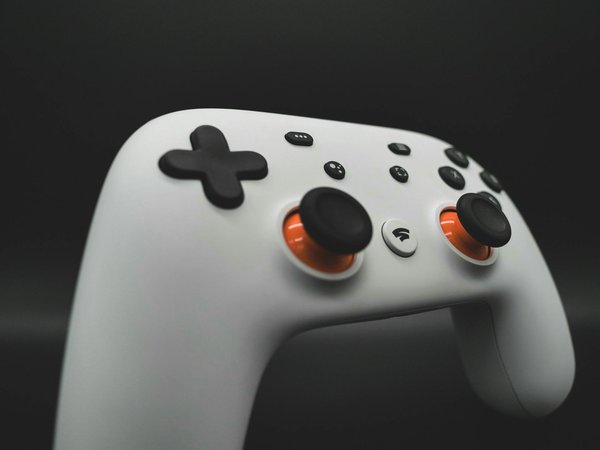 What are the key factors driving digital marketing success in the UK?